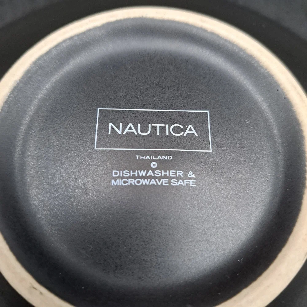 Nautica Matte Black Stoneware Soup Pasta Bowl Wide‎ Rim